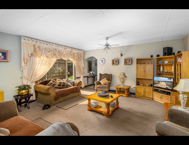 6 BEDROOM FREEHOLD FOR SALE IN SUNWARD PARK